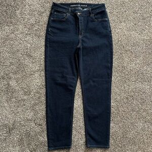 American Eagle Outfitters AEO stretch MOM jeans dark denim sz 8 barely worn